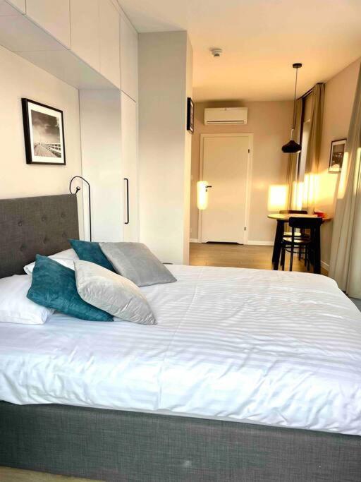 Pawia Charming Prime Apartment وارسو المظهر الخارجي الصورة
